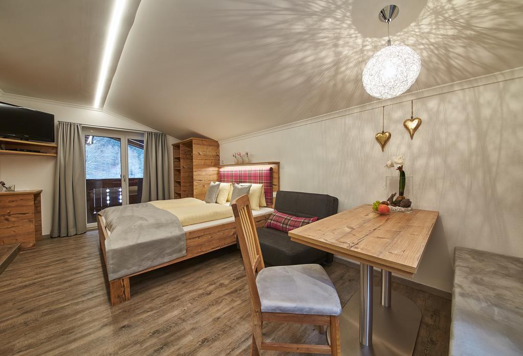 Landhaus Keil Saalbach-Hinterglemm Szoba fotó